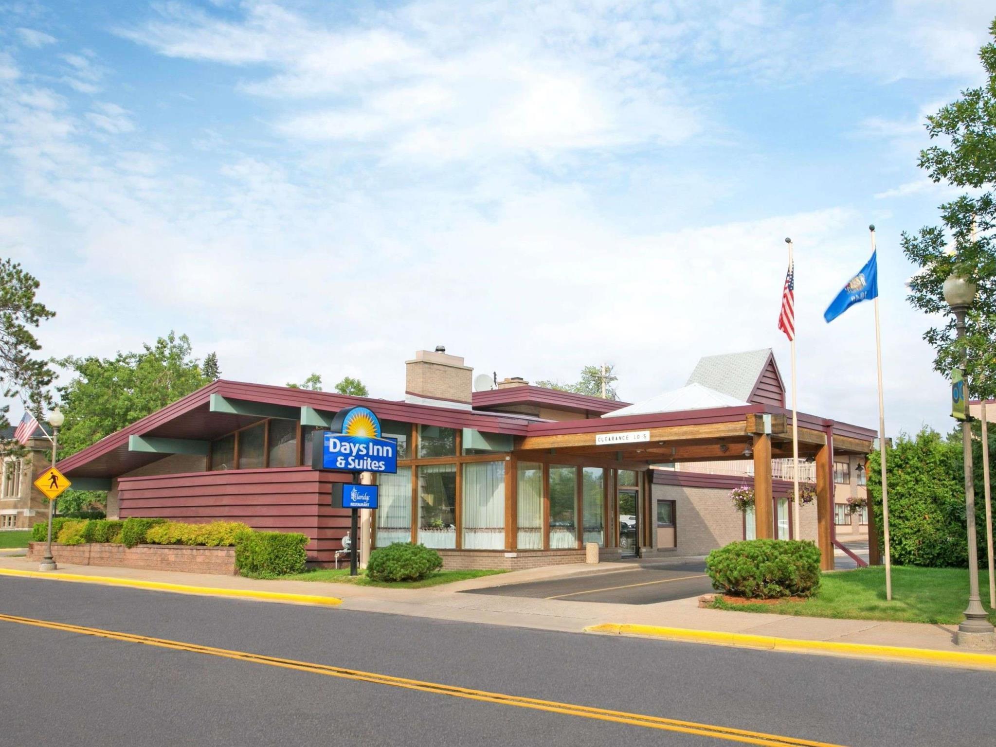 Hotel Clarion Pointe Rhinelander Downtown Zewnętrze zdjęcie