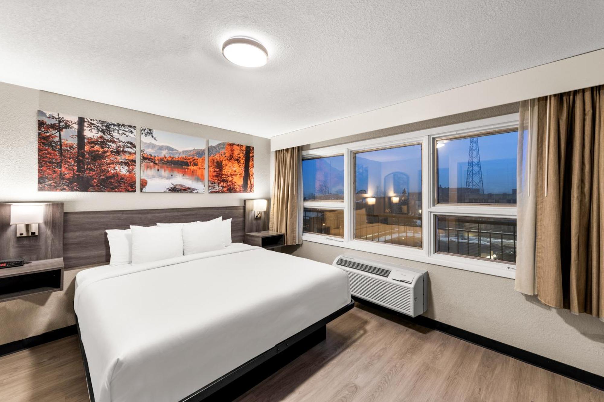Hotel Clarion Pointe Rhinelander Downtown Zewnętrze zdjęcie