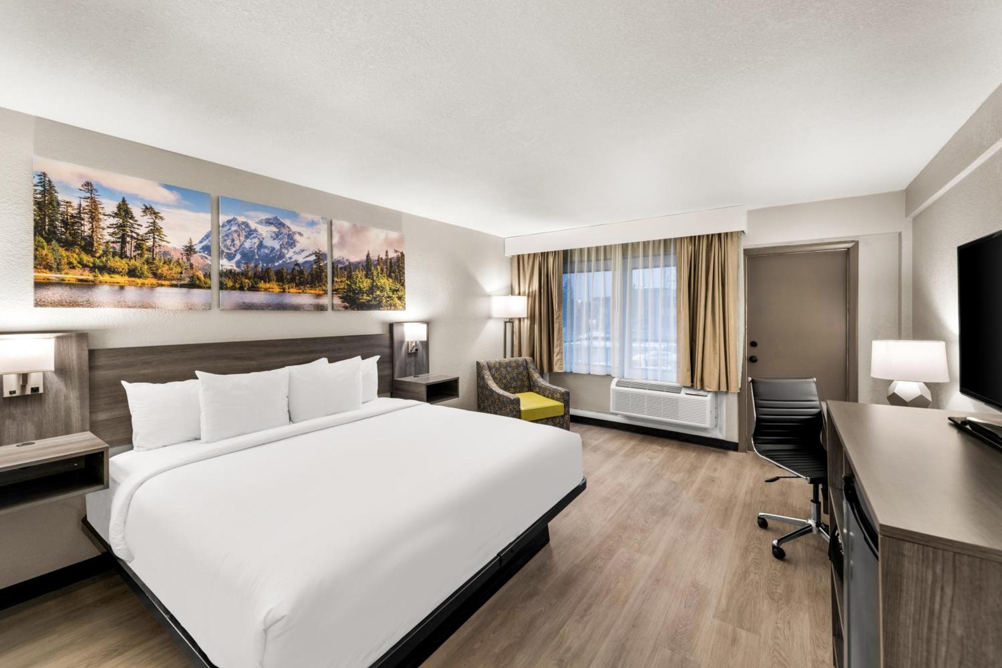 Hotel Clarion Pointe Rhinelander Downtown Zewnętrze zdjęcie