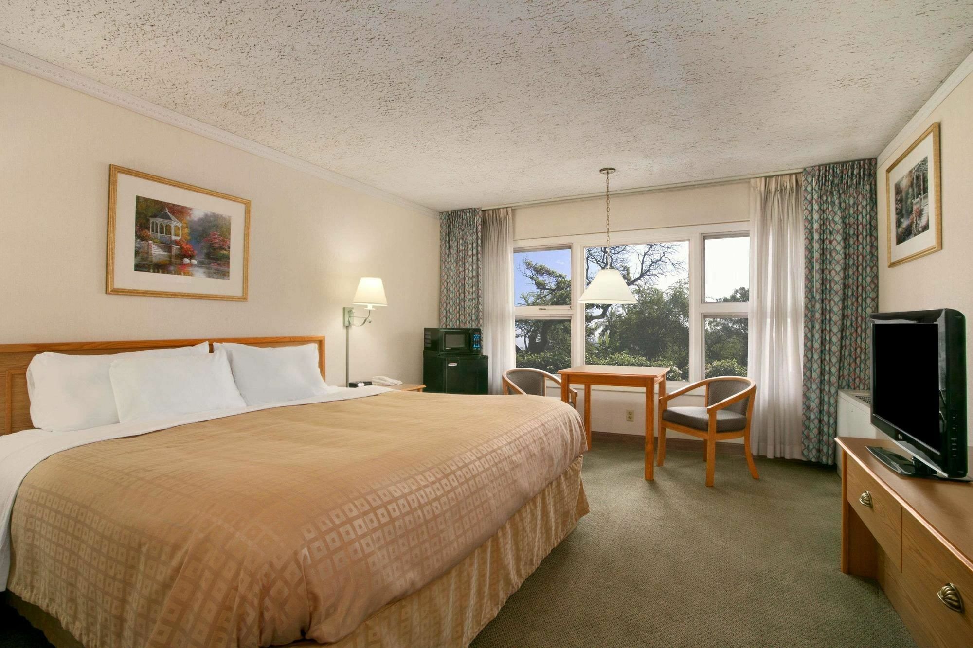 Hotel Clarion Pointe Rhinelander Downtown Zewnętrze zdjęcie