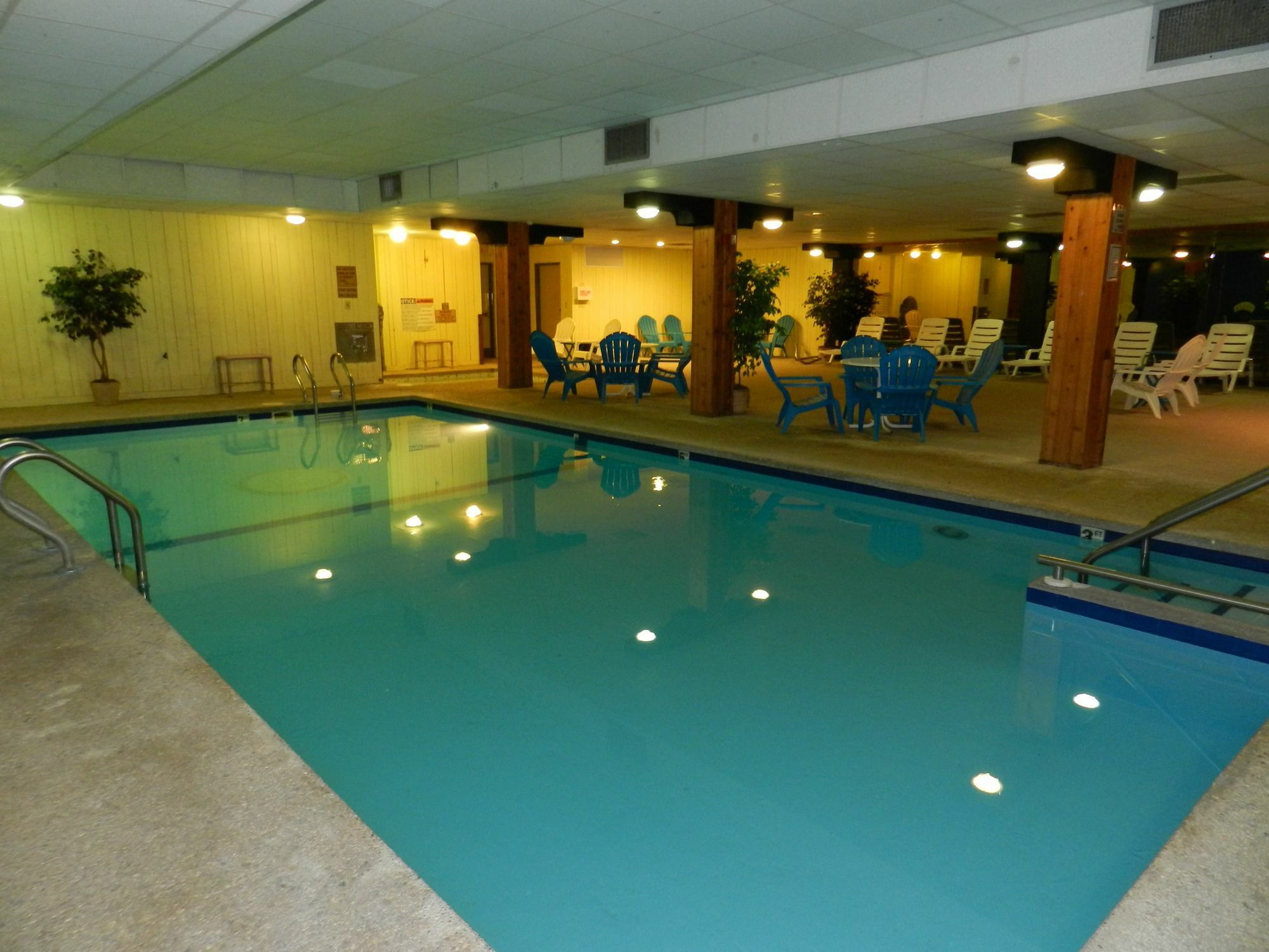 Hotel Clarion Pointe Rhinelander Downtown Zewnętrze zdjęcie